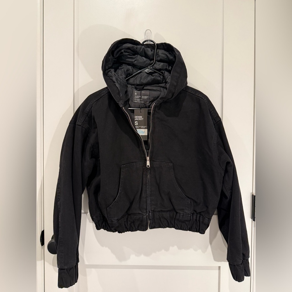Primark Women’s Black Denim Cropped Jacket Hooded Size S NWT